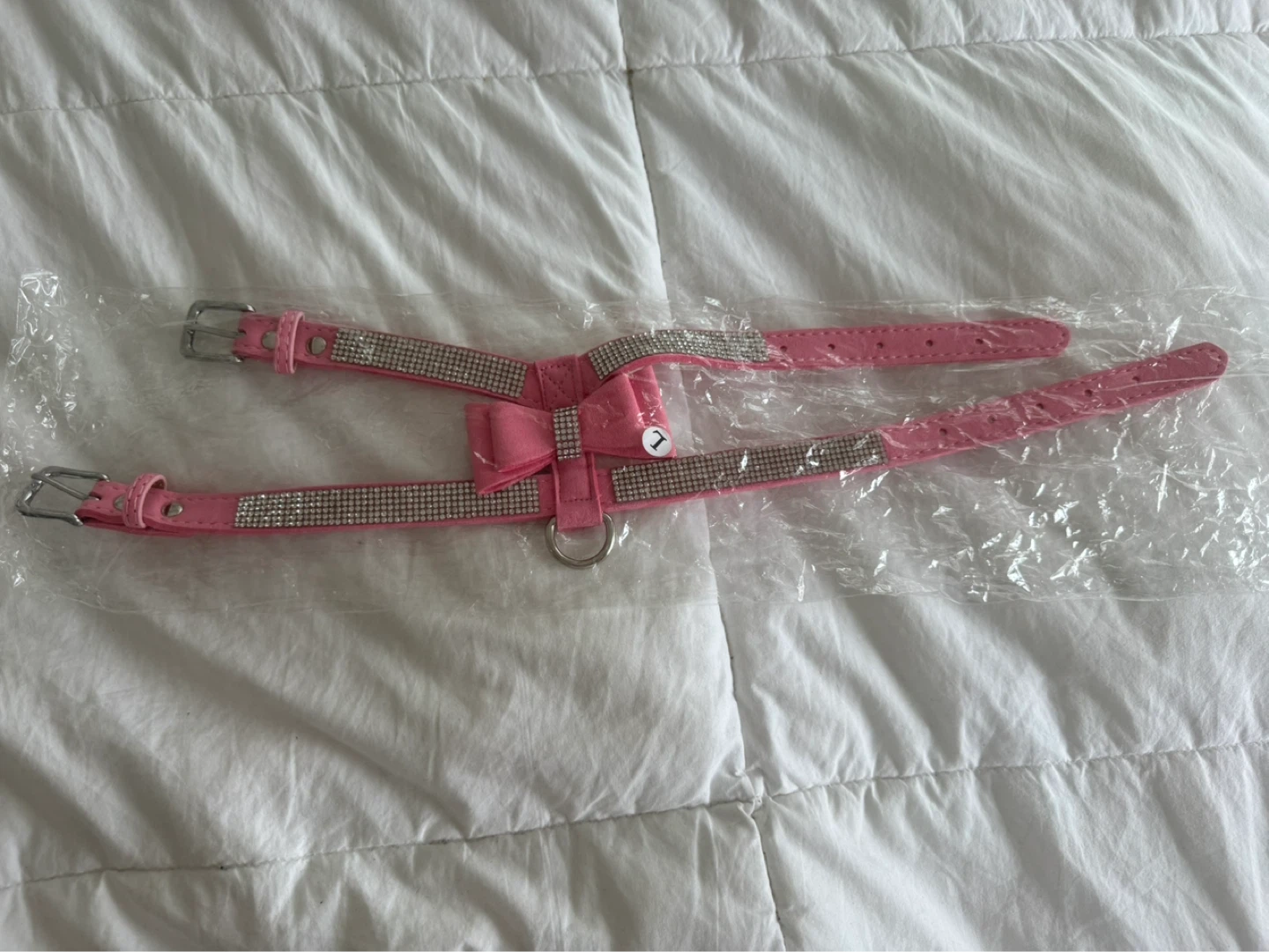 Brand New Pink Rhinestone Pet Harness fits dog under 12lbs 5.4kg - photo 3