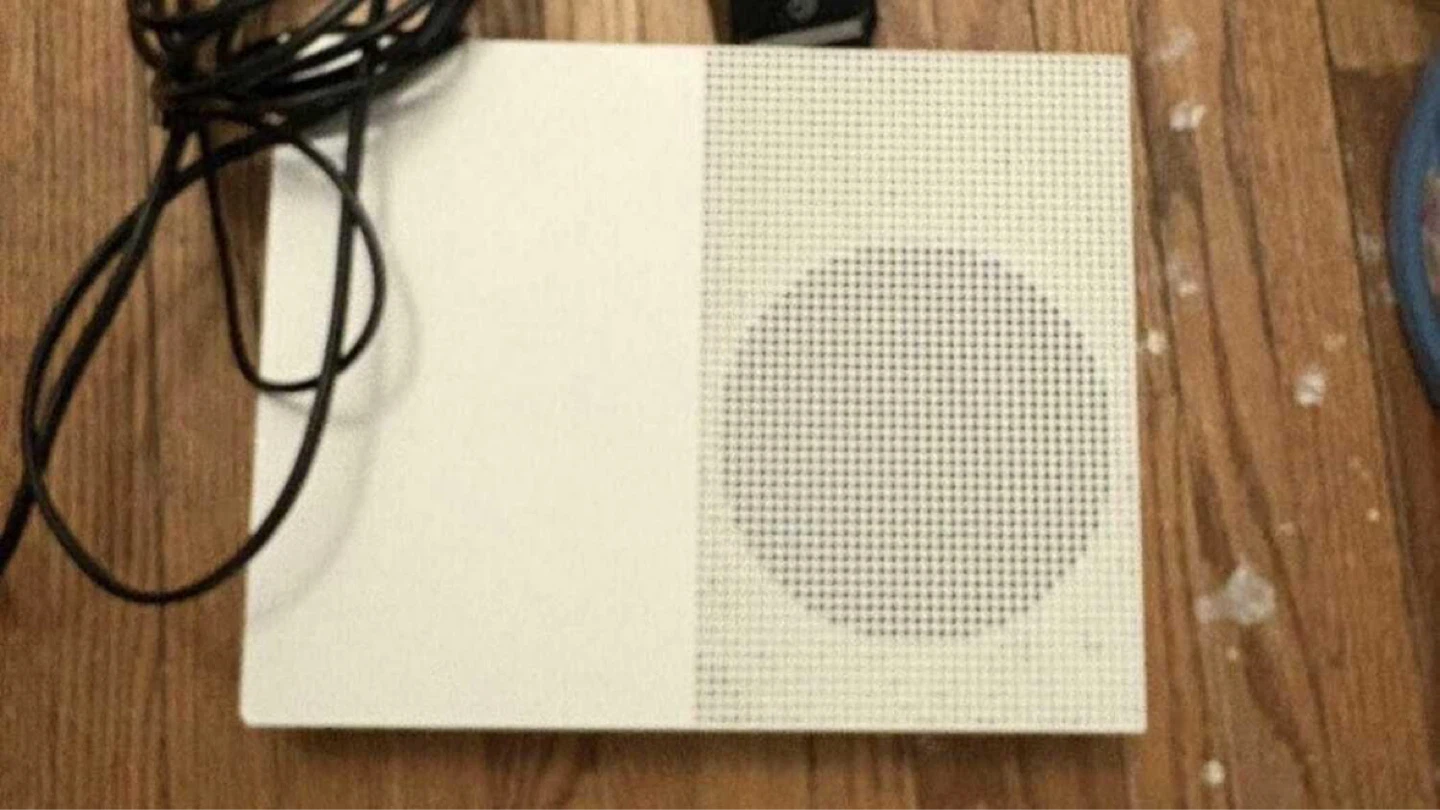 White Xbox One S Console - photo 2