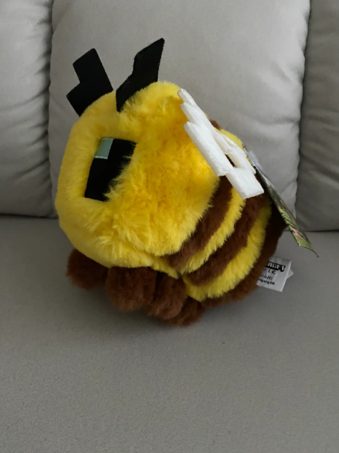NEW! Minecraft Bumble Bee Plush Toy with Tags! - photo 2