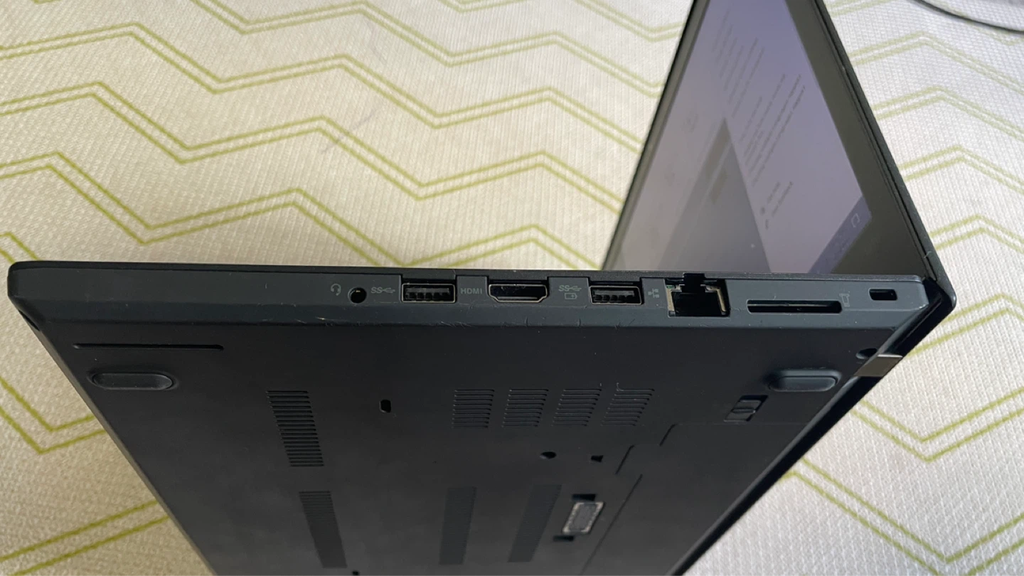 Lenovo ThinkPad T470 Laptop - photo 4