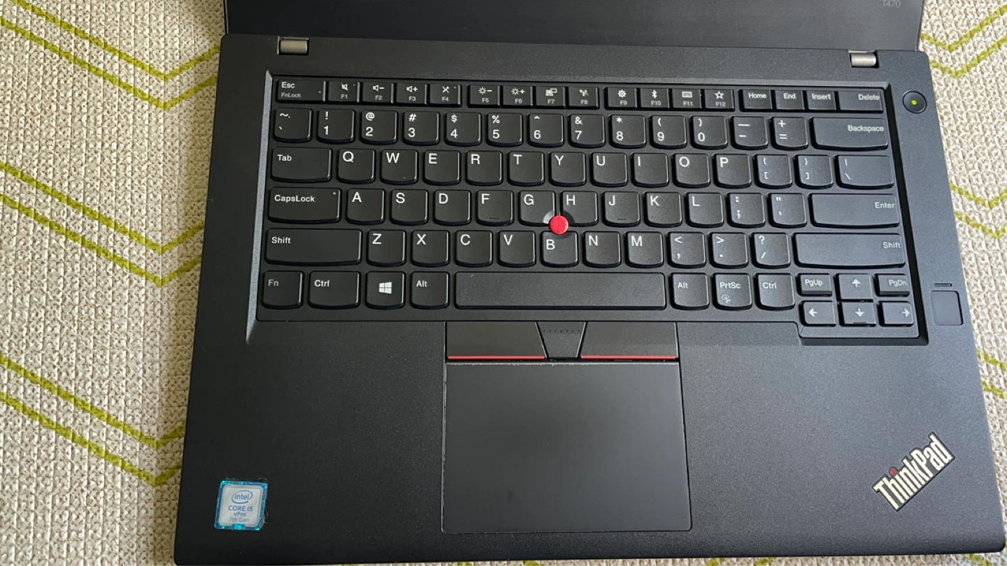Lenovo ThinkPad T470 Laptop - photo 2