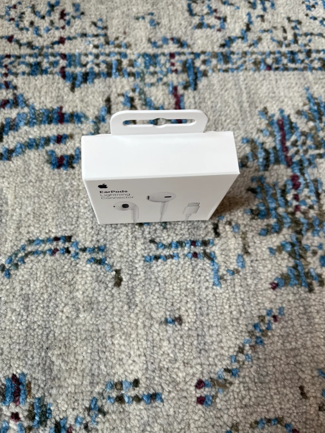 Apple EarPods with Lightning Connector - photo 2