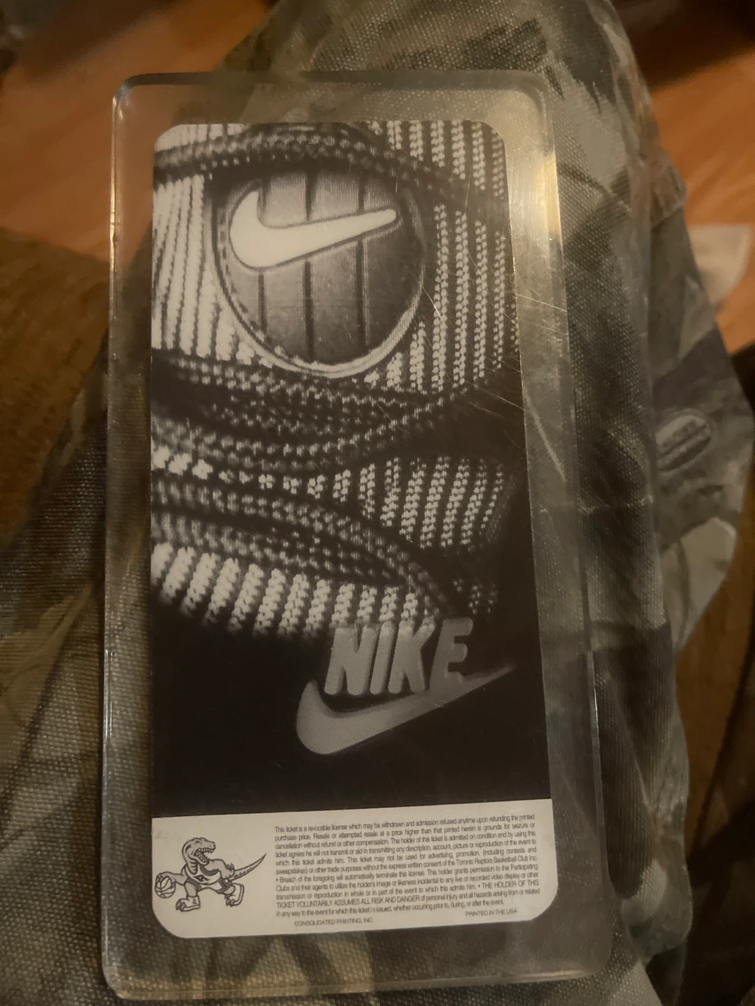 Toronto Raptors Opening Night Pass 1995-96 - photo 2