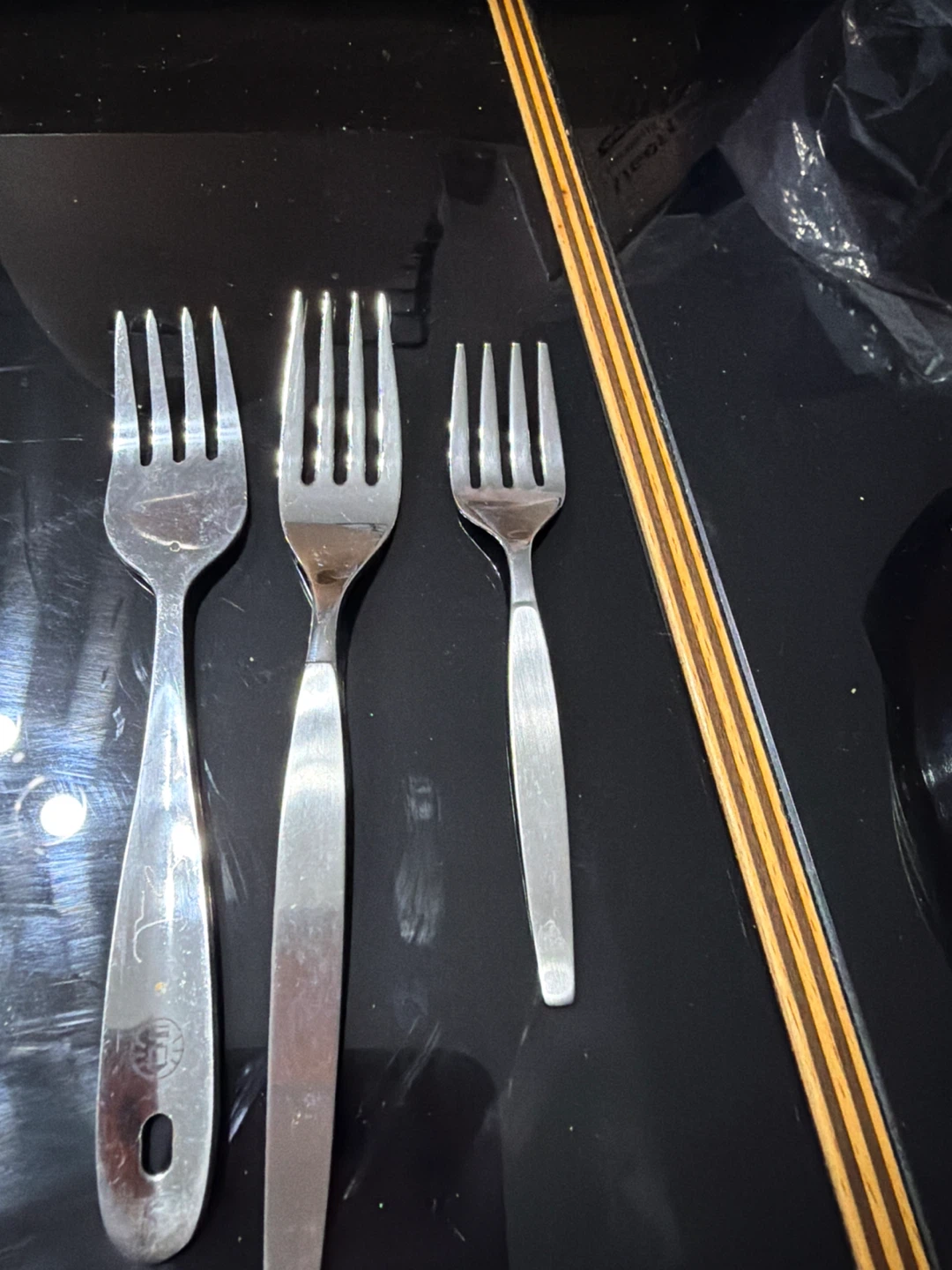 Set of 6 Stainless Steel Utensils - Spoons and Forks - photo 3