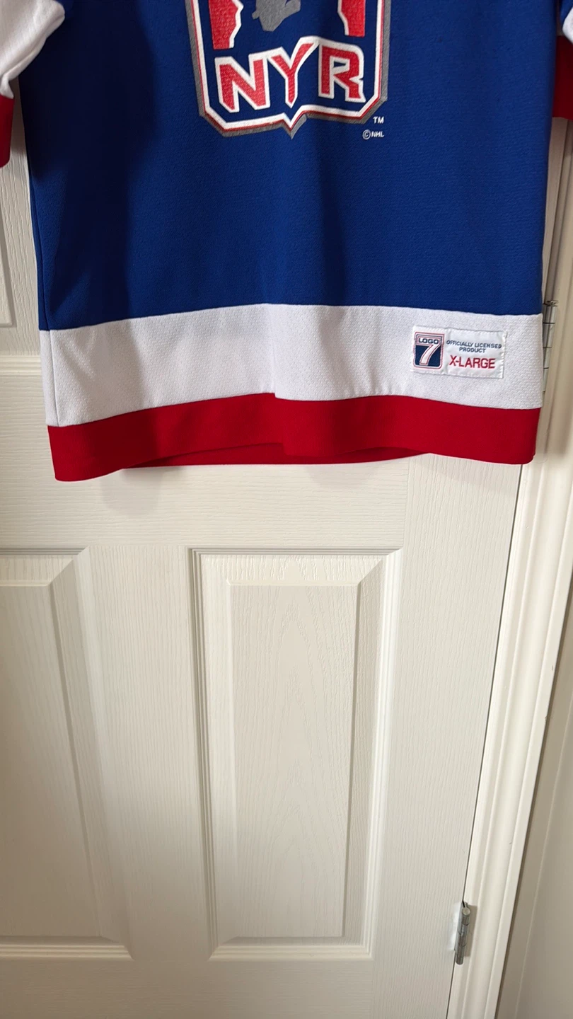 Wayne Gretzky Jersey - photo 3