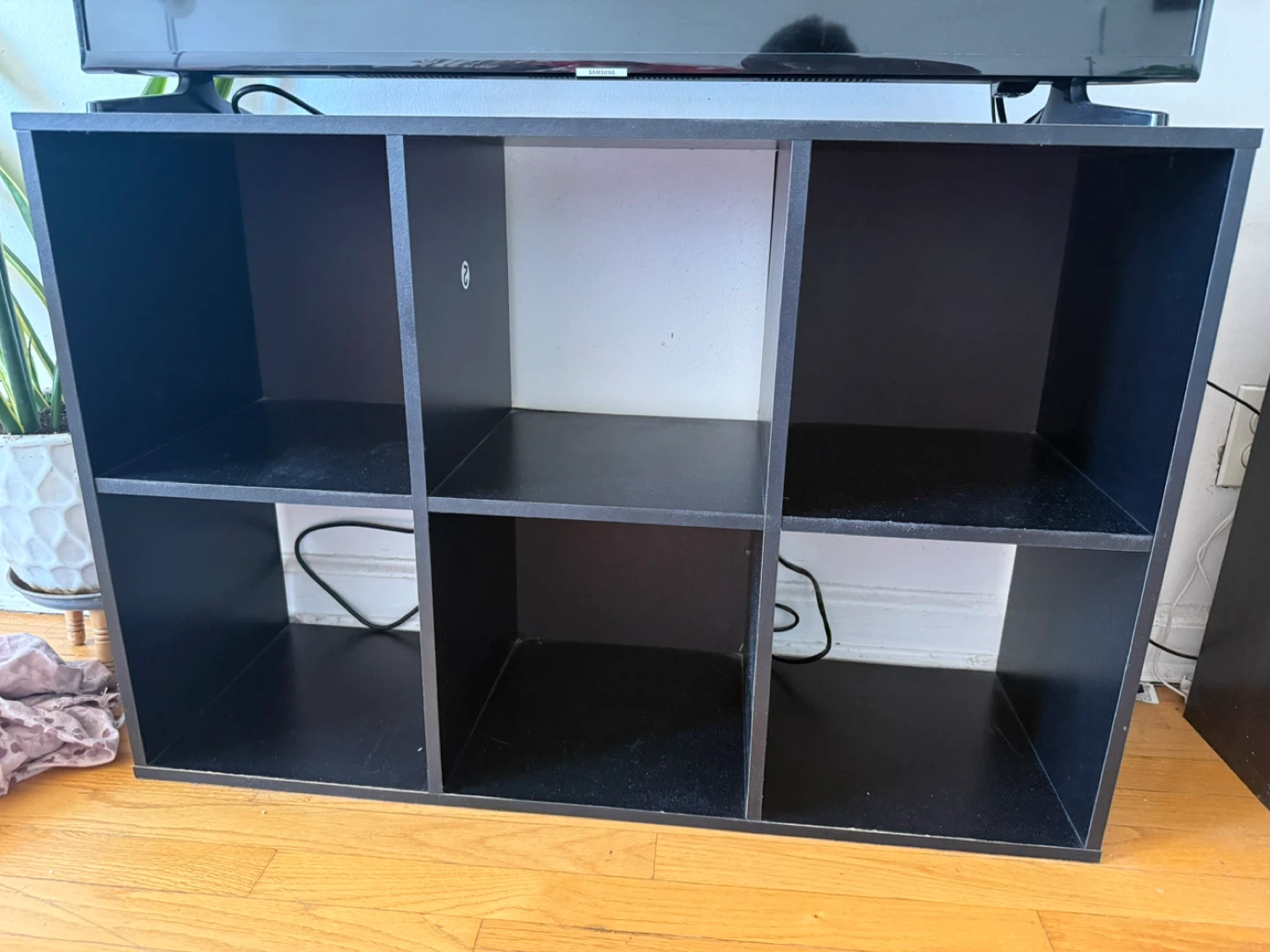 Black 6-Cube Storage Organizer Shelf