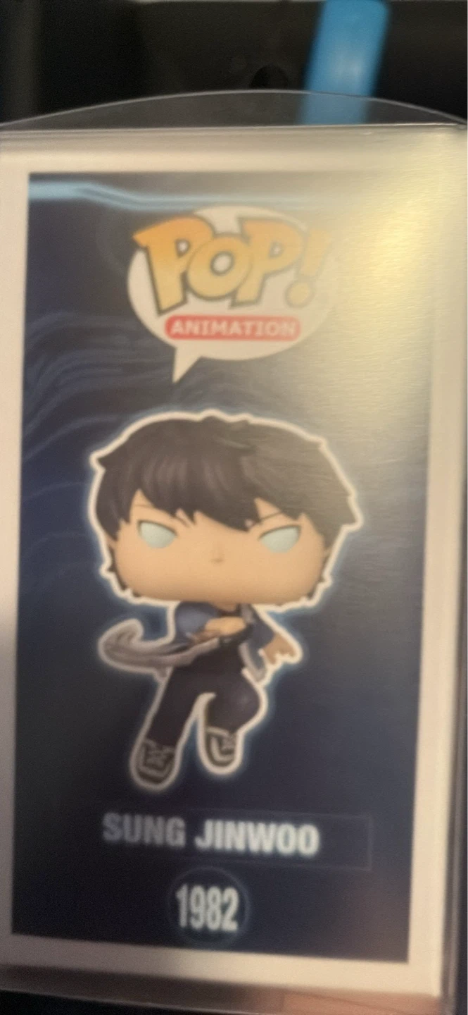 Funko Pop! Solo Leveling Sung Jinwoo Vinyl Figure #1982 - photo 3