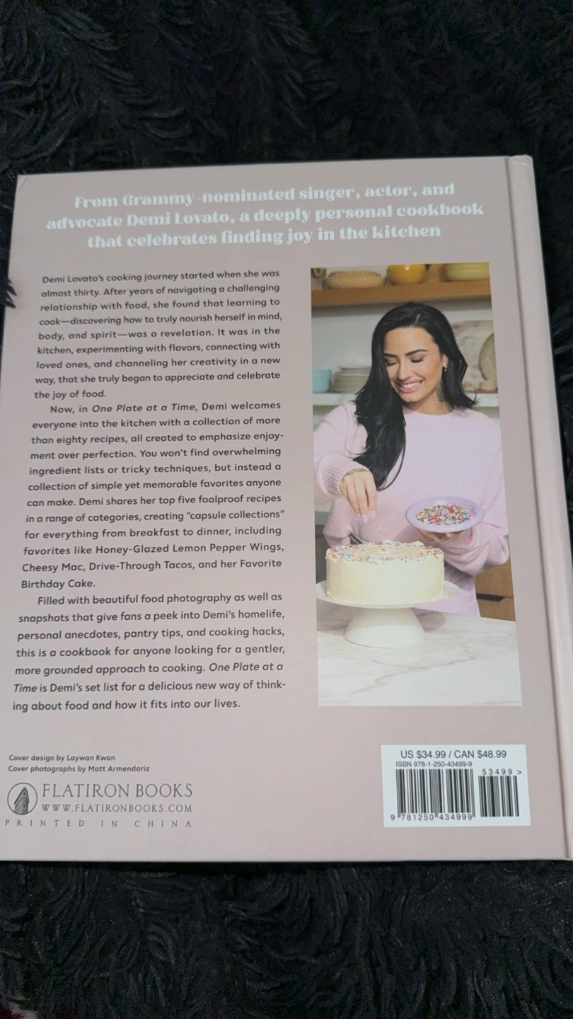 One Plate at a Time Signed Cookbook by Demi Lovato - photo 3