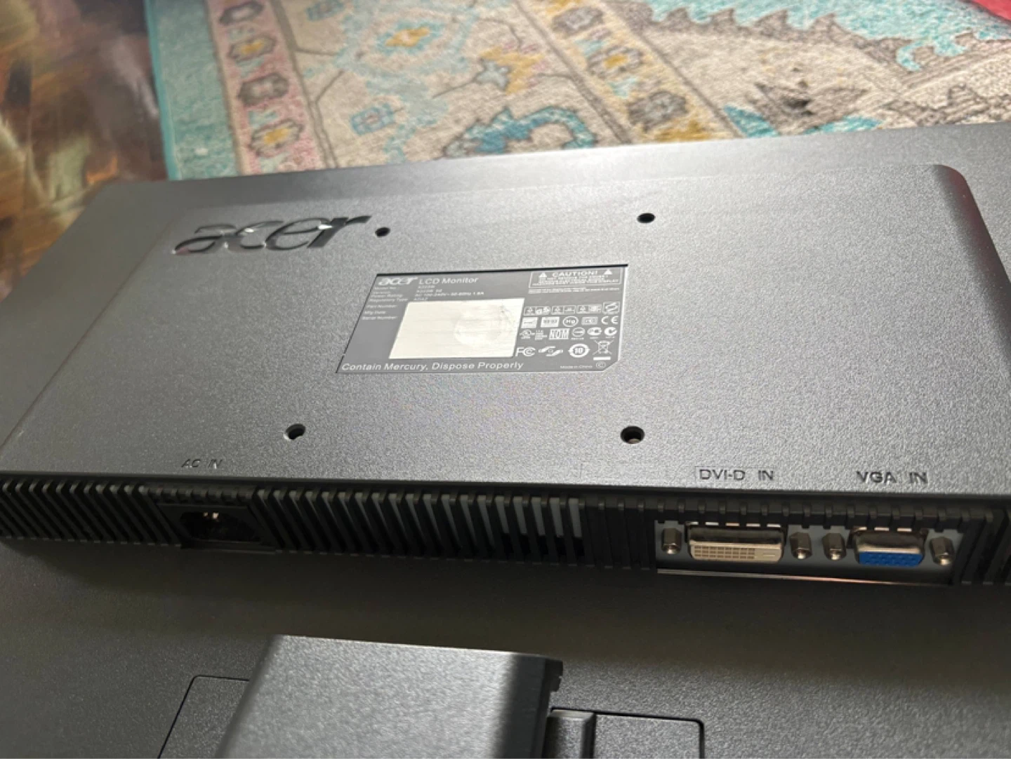Acer X223W LCD Monitor - photo 3