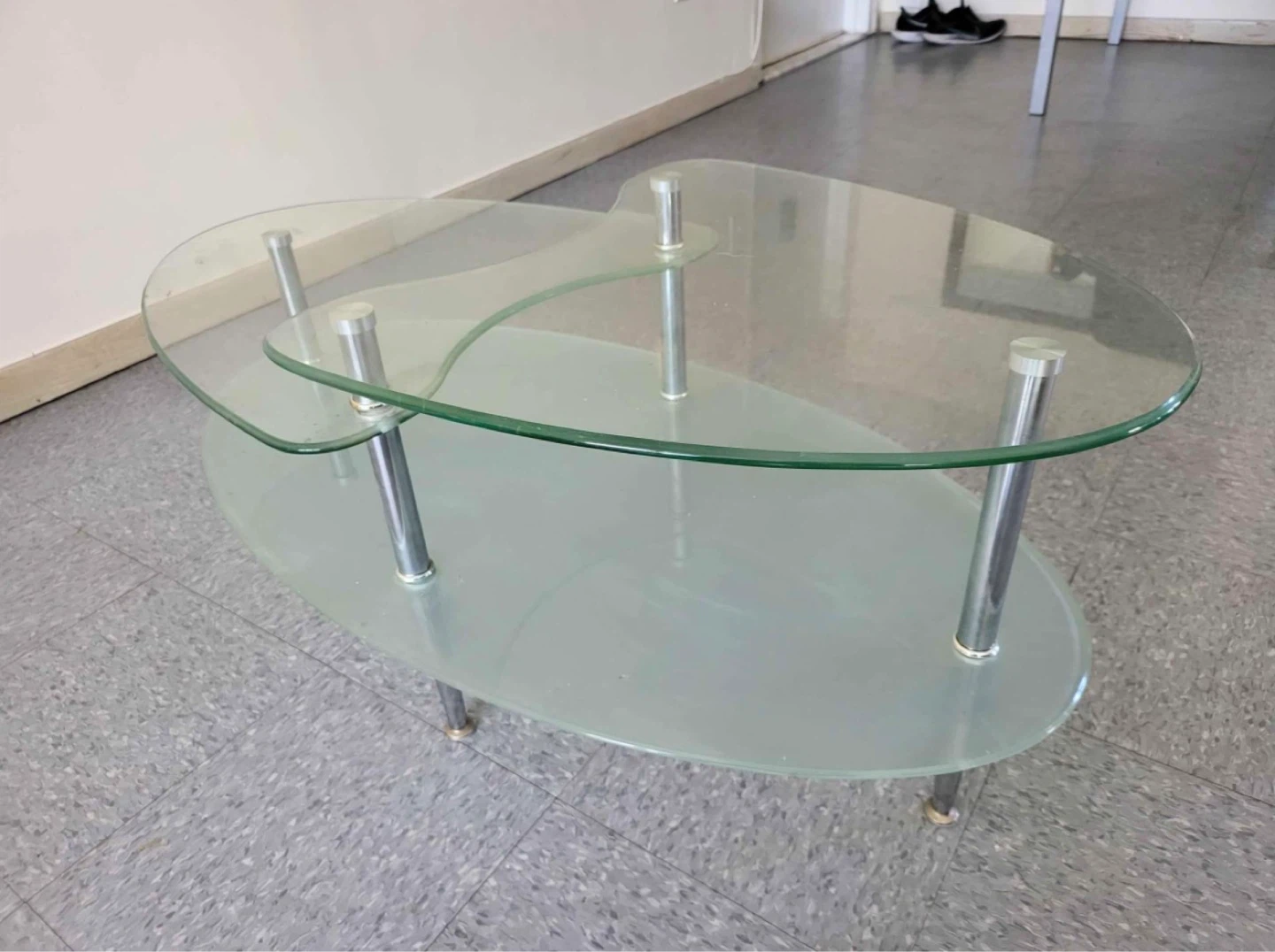 Oval Glass Coffee Table with Frosted Bottom Shelf - photo 2