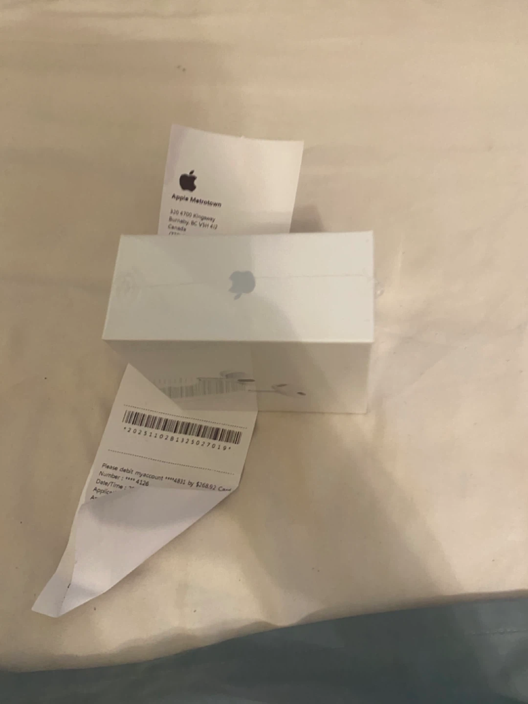 Apple AirPods Pro (2nd generation) USB-C - photo 3