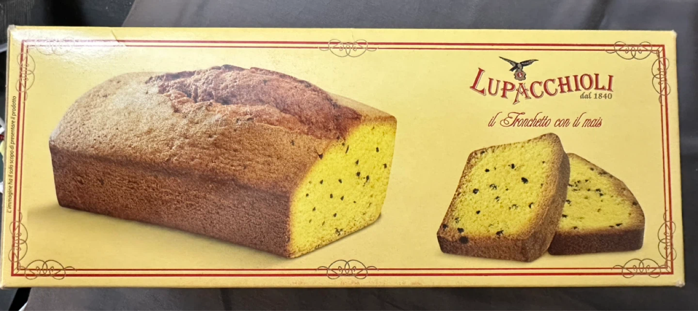 Lupacchioli Tronchetto corn cake