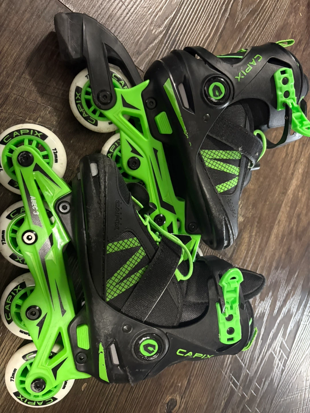 CAPIX Inline Skates - Youth Size