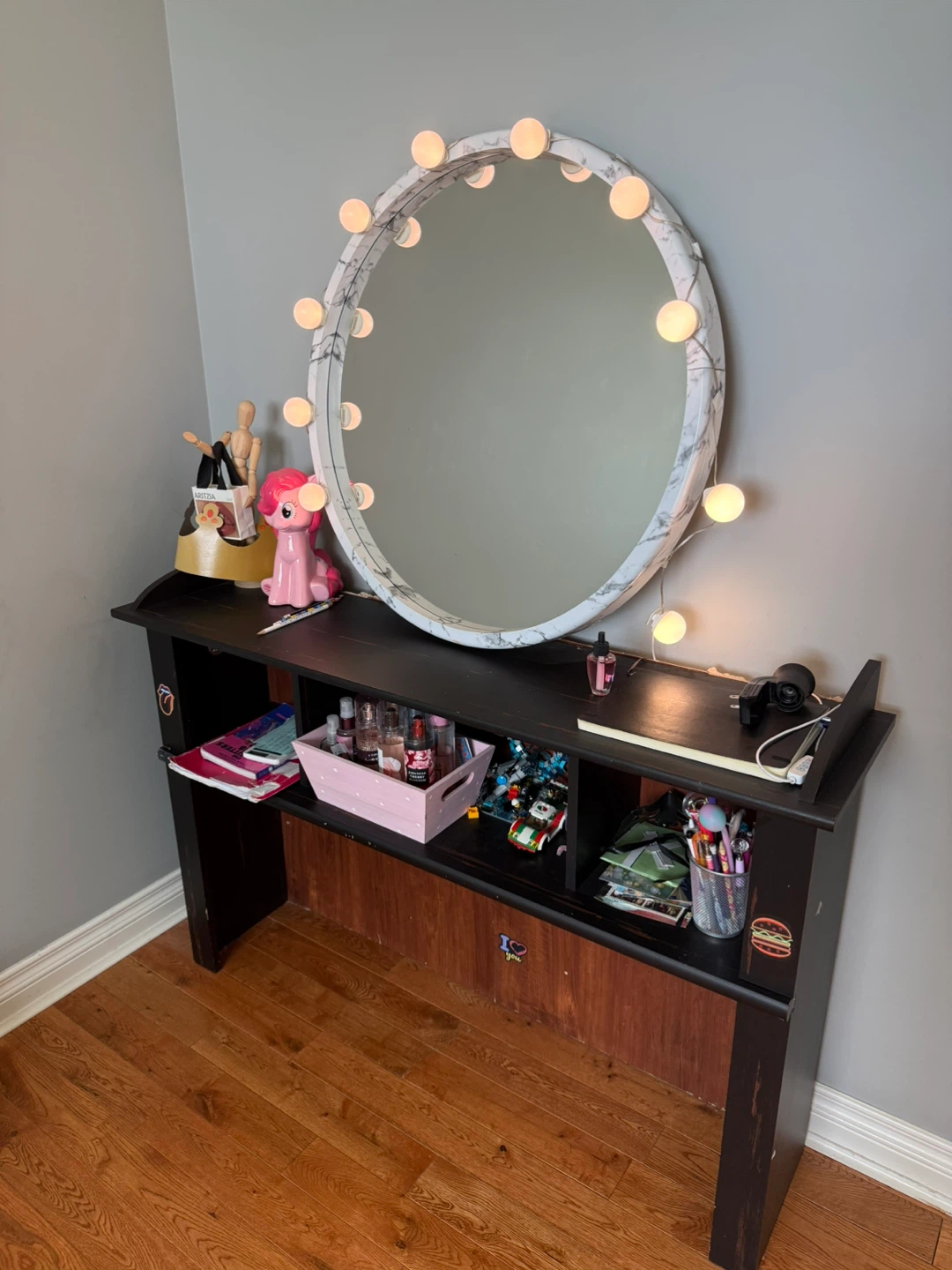 Vanity Desk with Lighted Mirror - photo 2