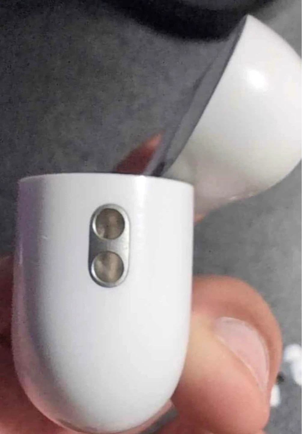 Apple AirPods Pro (1st Generation) - photo 5