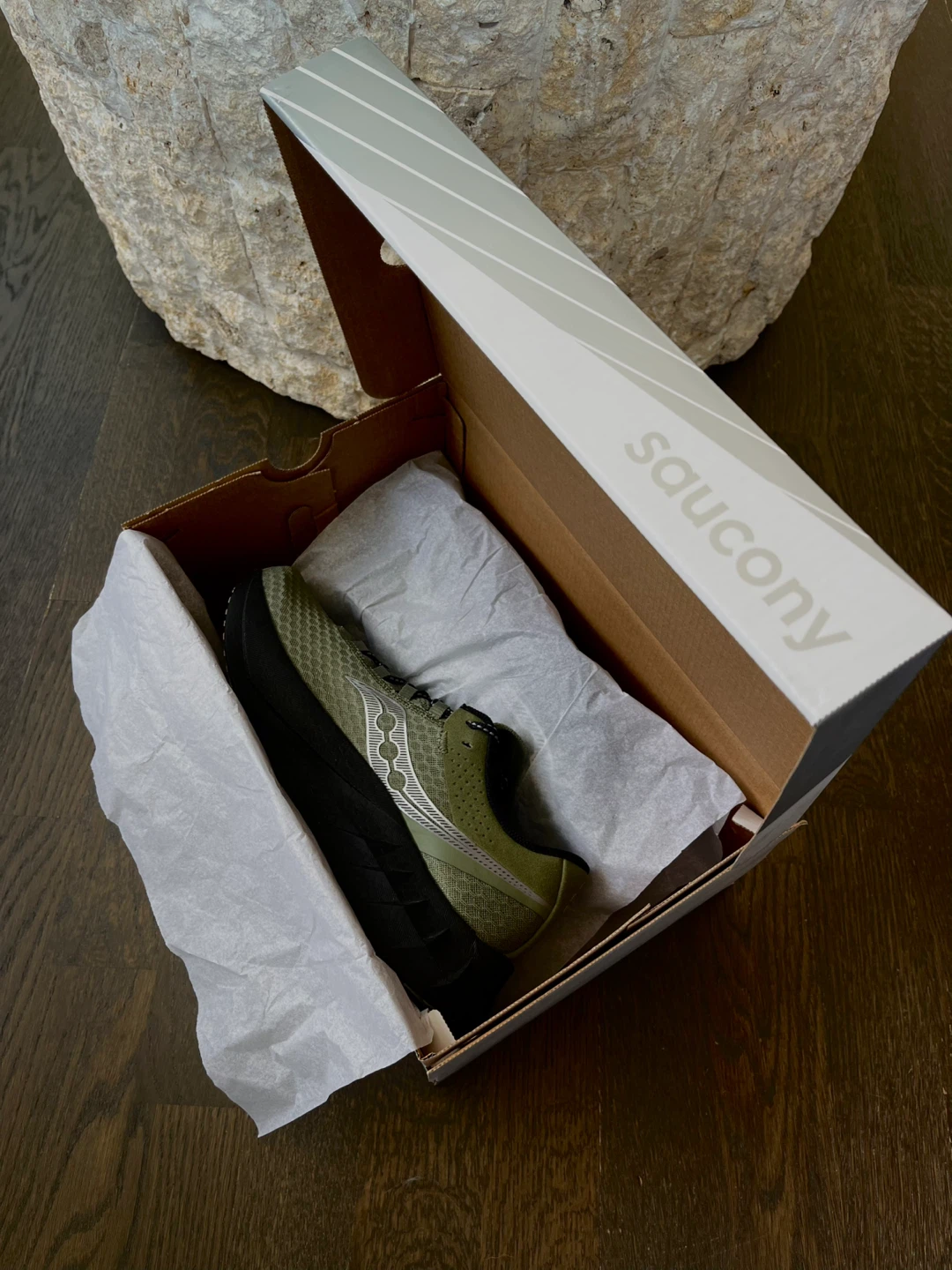 New Saucony Endorphin Pro 4 - Olive Green US 9 - photo 2
