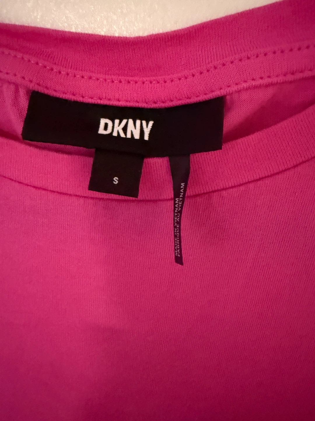 DKNY Pink Sequin Pocket T-Shirt Size S - photo 2