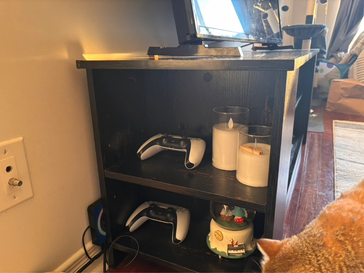 Tv Stand - photo 2