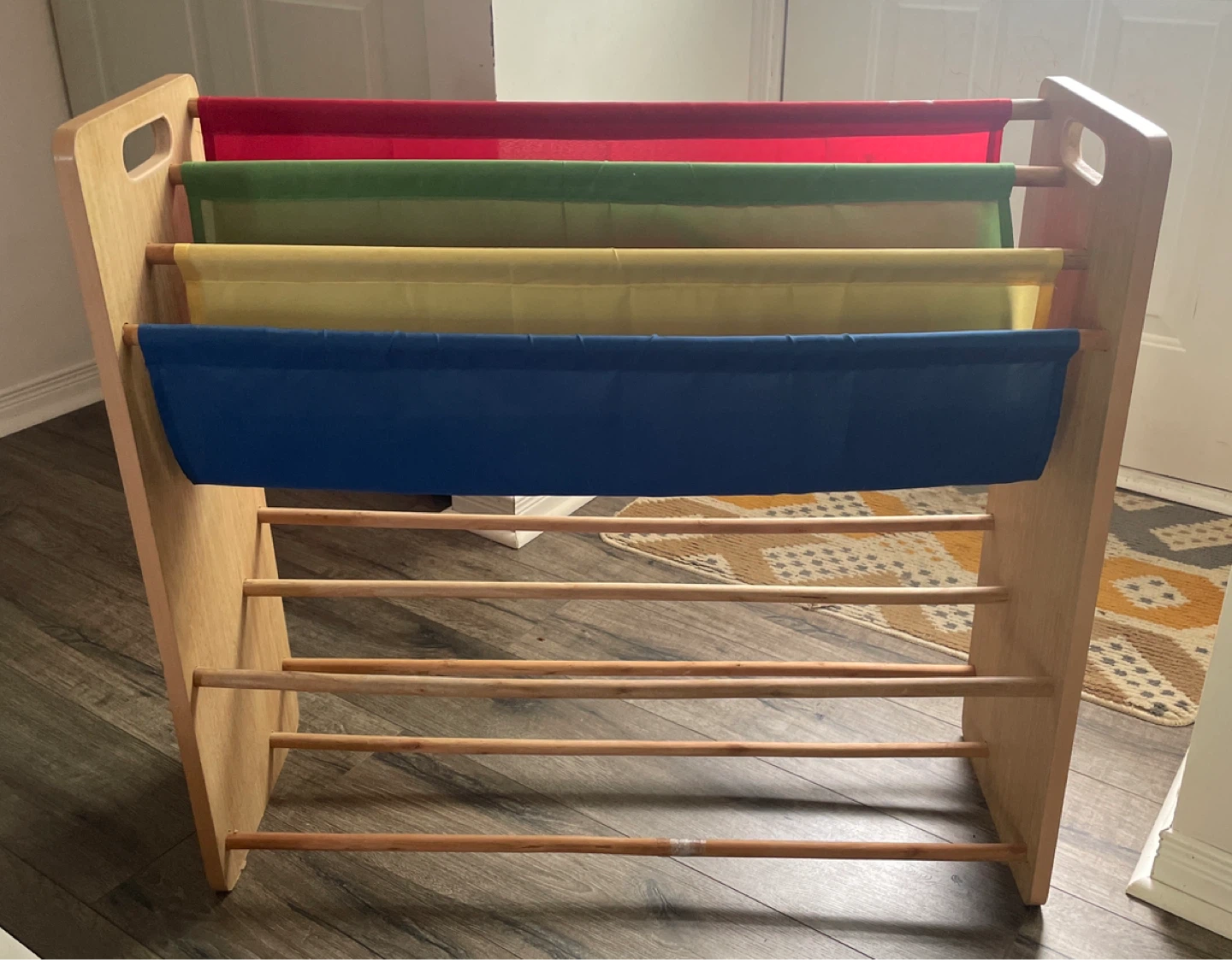 Kids Book Rack with Fabric Pockets