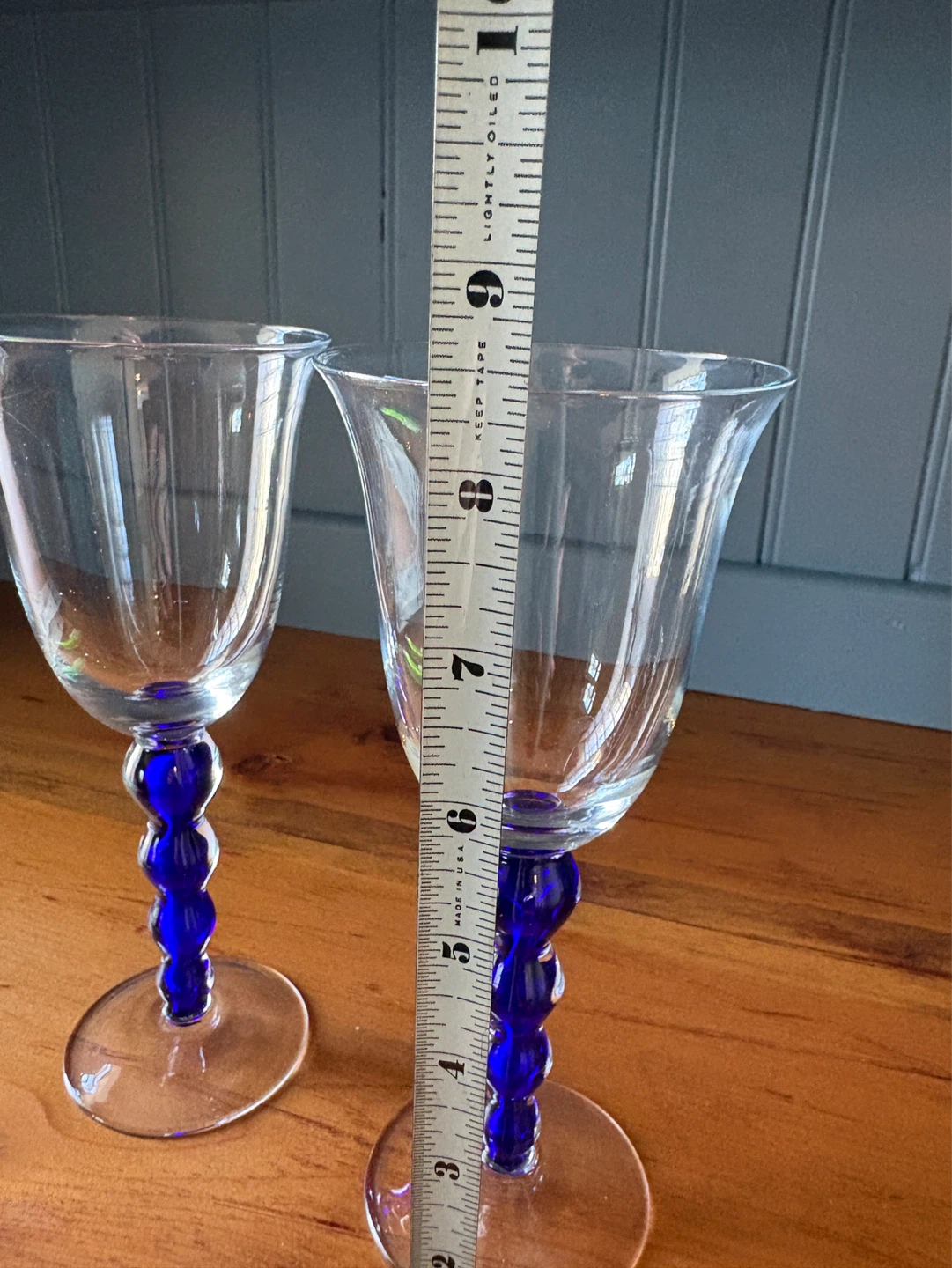 Pair of Clear Wine Glasses with Blue Beaded Stems - photo 3