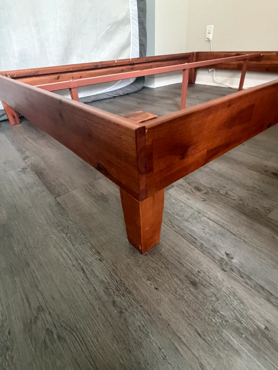 Zinus Wooden Bed Frame FULL SIZE - photo 2