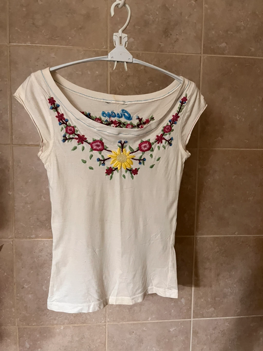 Guess  S size T-Shirt