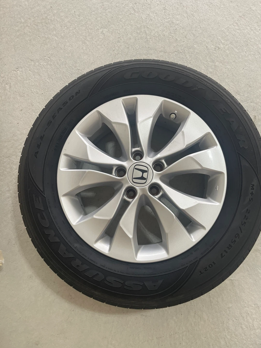 Goodyear Assurance All-Season Tire with Honda Rim 225/65R17 - photo 2