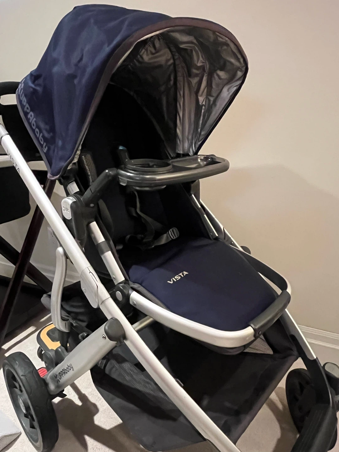 UPPAbaby Vista Stroller with Bassinet and kickstand - photo 3