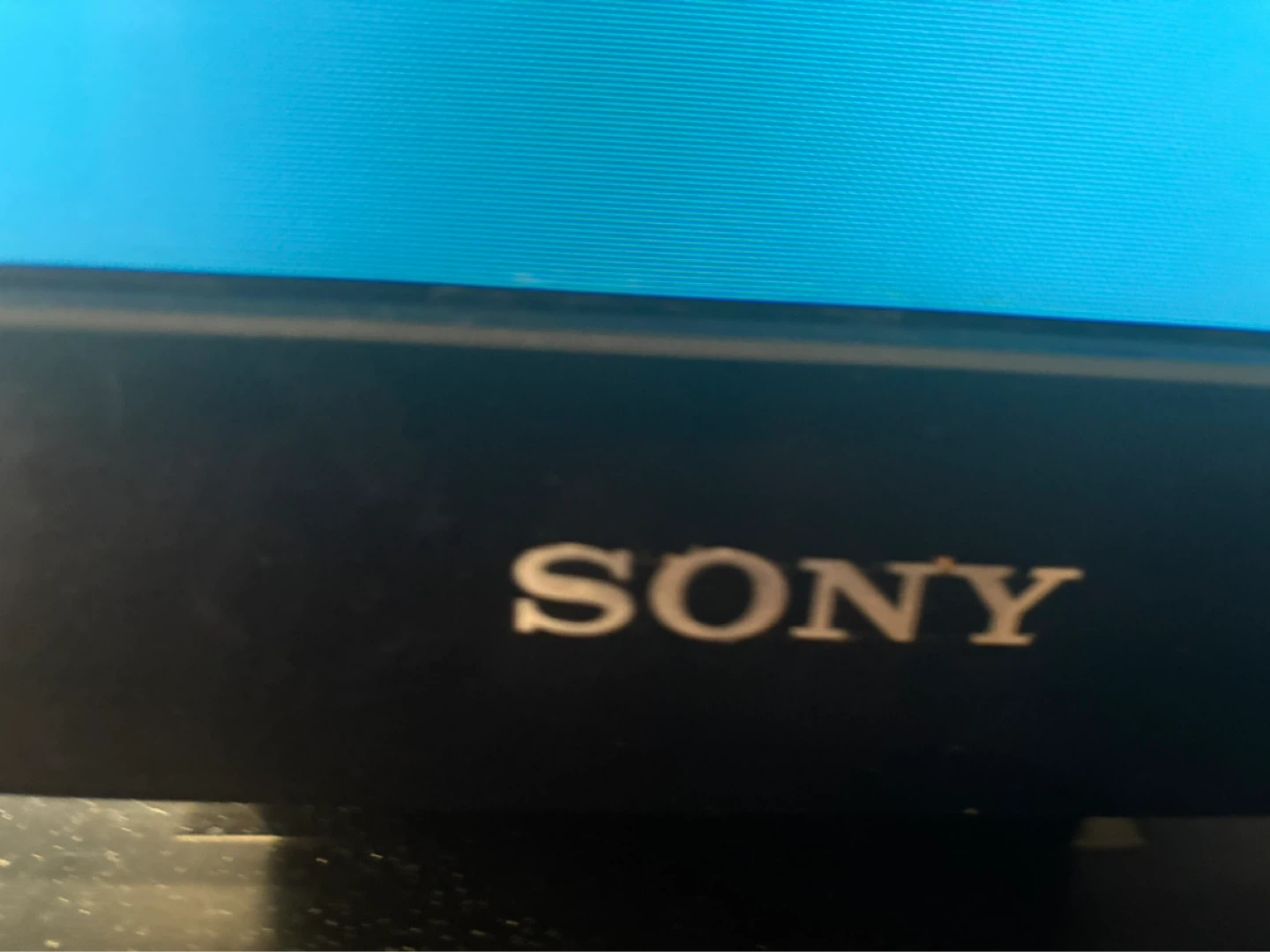 Sony KDL-32BX300 LCD TV - photo 4