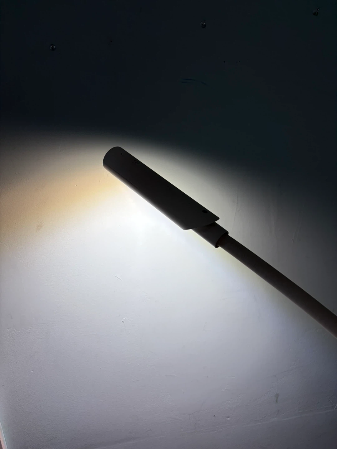 White LED Desk Lamp - photo 3