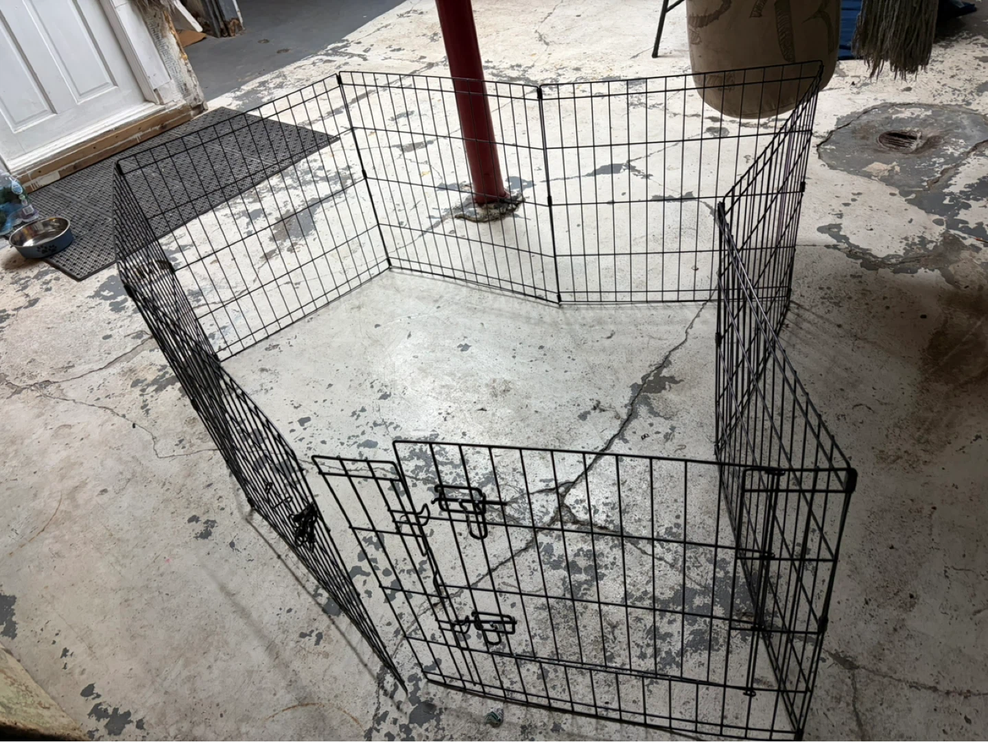 Black Metal Pet Playpen / Exercise Pen
