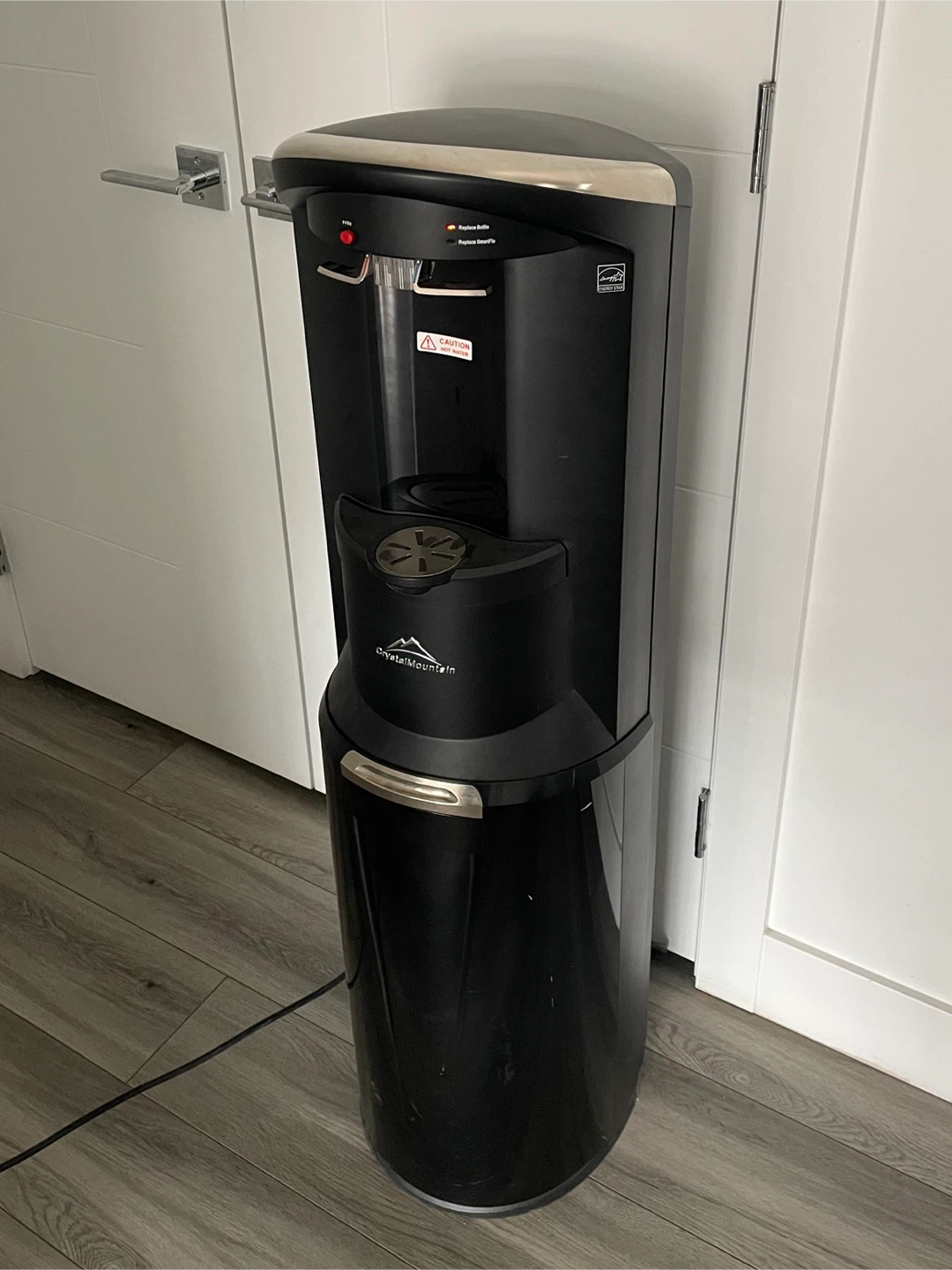 Water Dispenser (READ THE DESCRIPTION) - photo 5