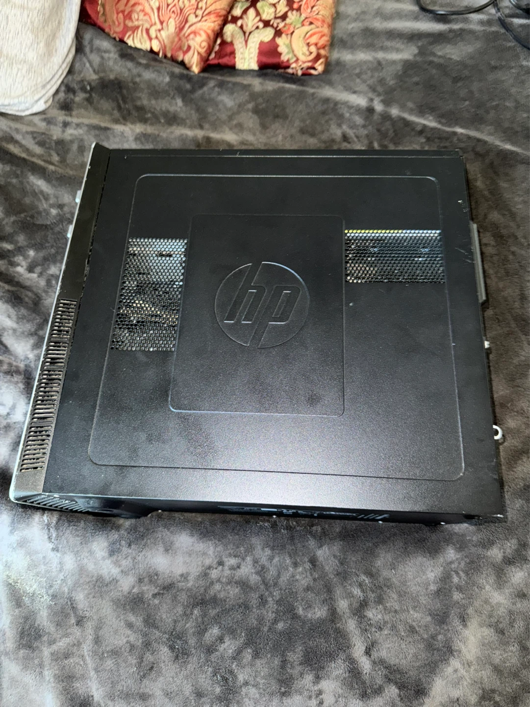 HP Desktop Computer with Monitor, Keyboard, and Mouse - photo 2