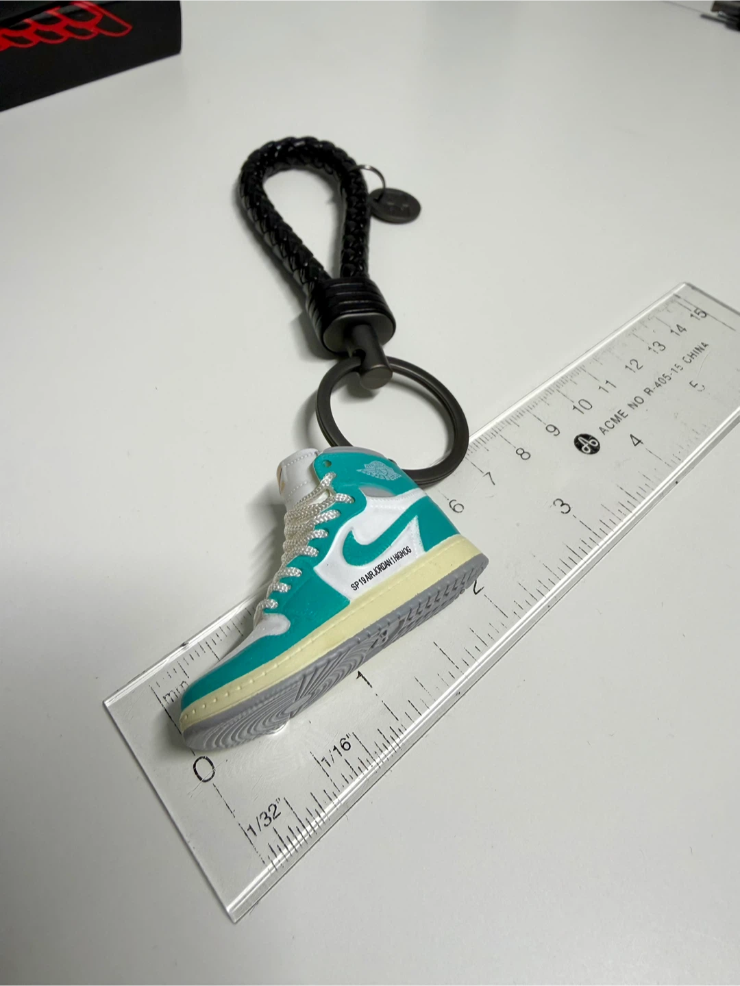 Miniature Sneaker Keychains - Various Styles - photo 5