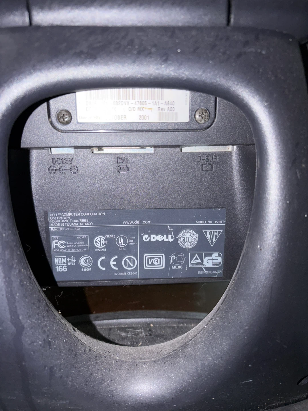 Dell 15" Flat Screen Computer Monitor - photo 3