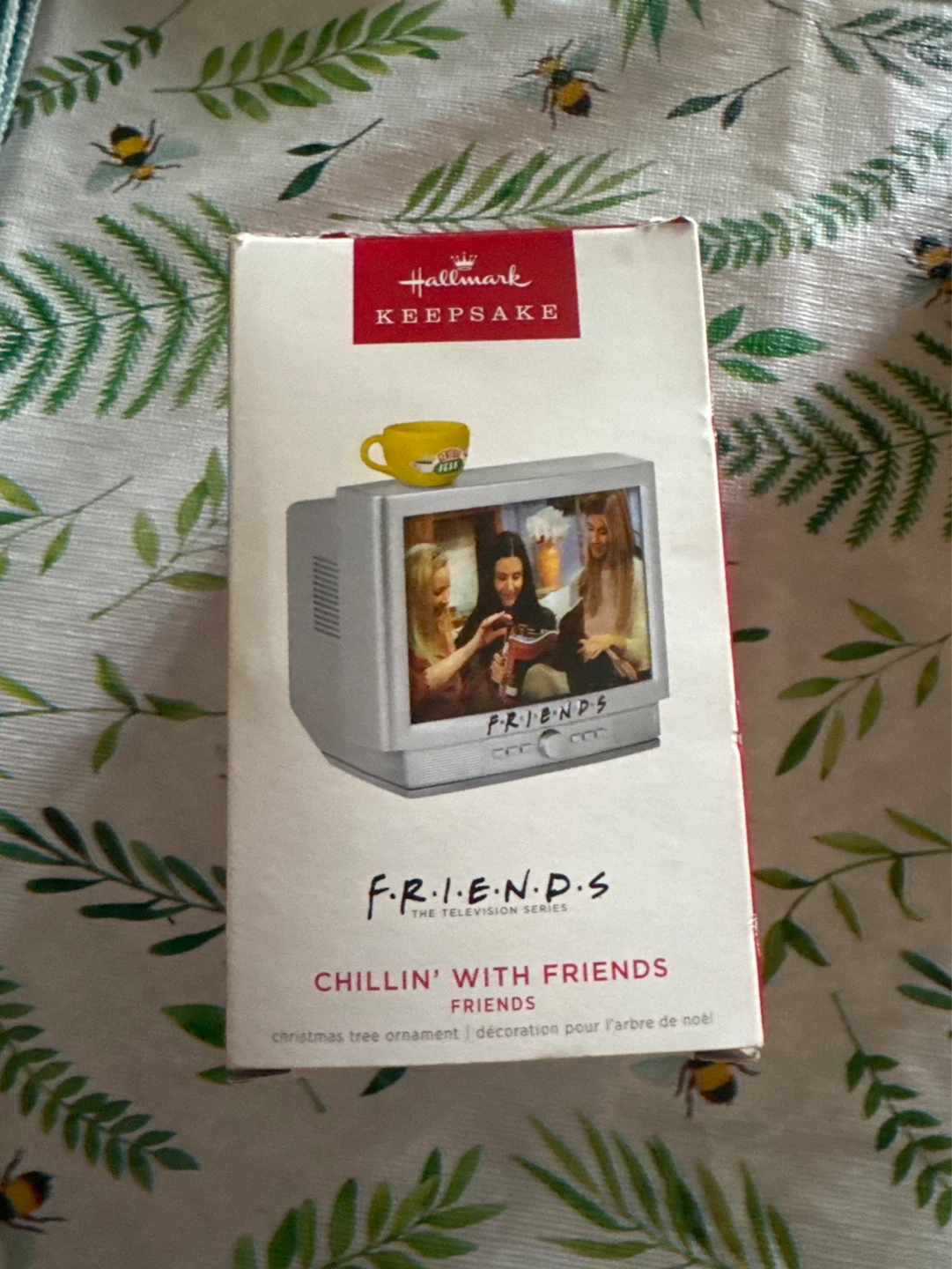 Hallmark Keepsake "Chillin' With Friends" TV Ornament 2022