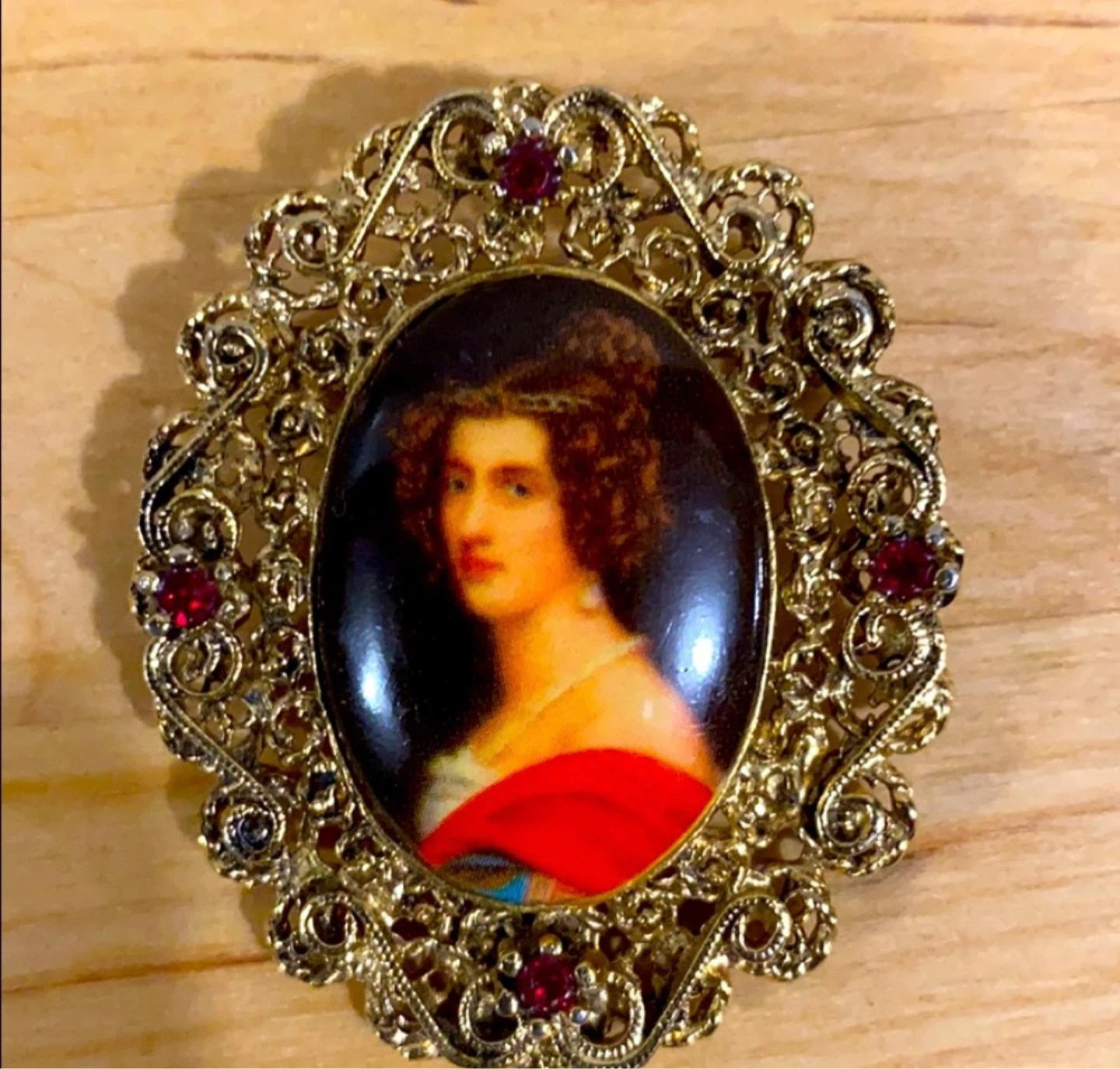 Vintage Lady Head Brooch Pin doted with ruby red