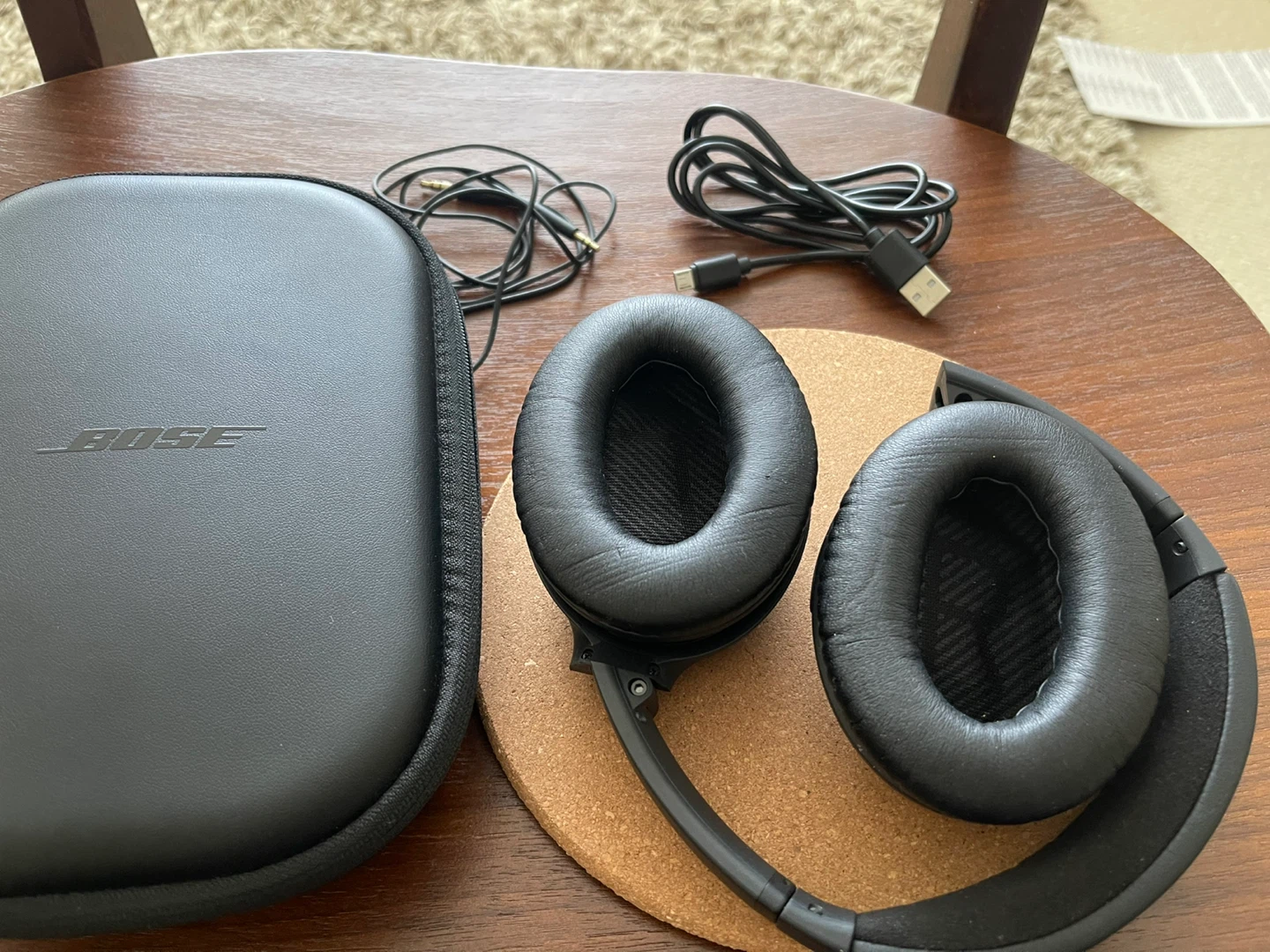 Bose QuietComfort 35 II Noise Cancelling Headphones - photo 2