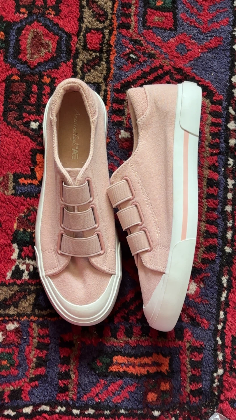 American Eagle Pink Velour Slip-On Sneakers - photo 2