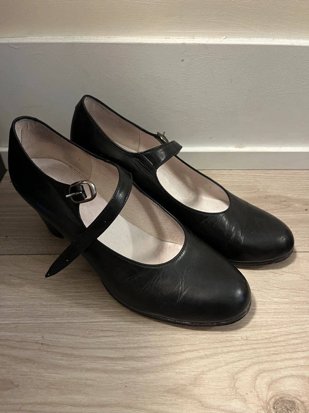 Handmade Leather Mary Jane Heels - photo 3