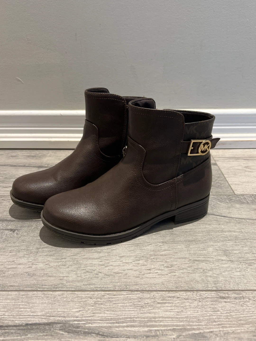 Michael Kors Girls' Brown MK Signature Boots Size 4