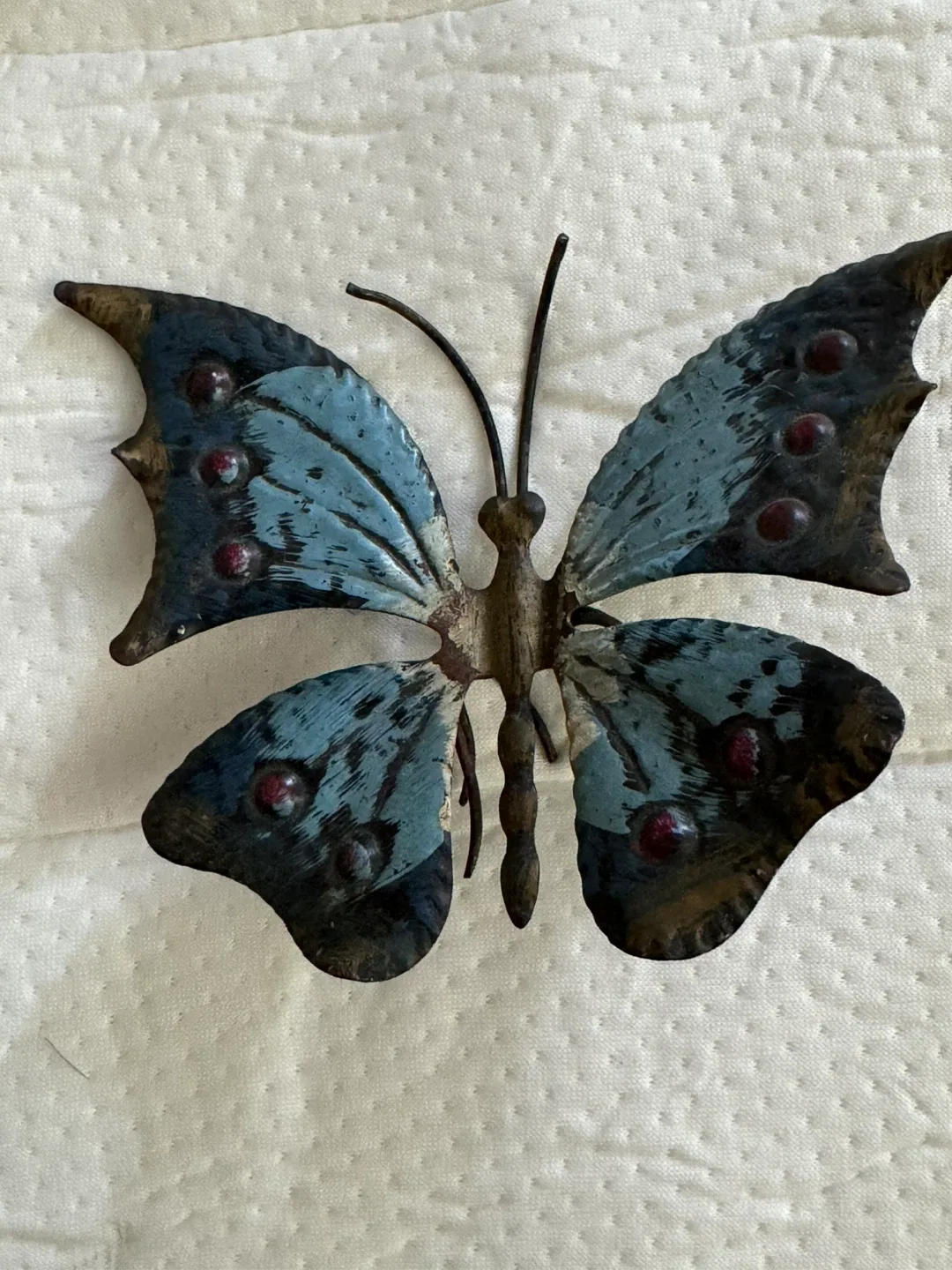 Metal outdoor ornament