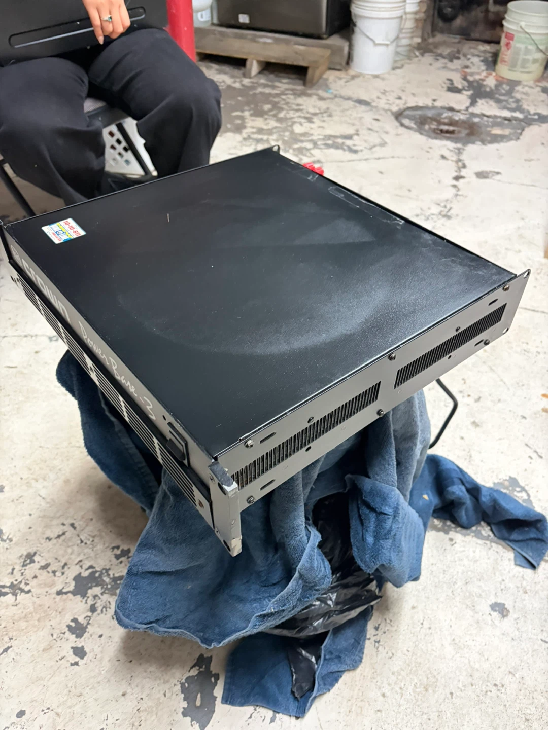 Crown Power Base-3 Amplifier - photo 5