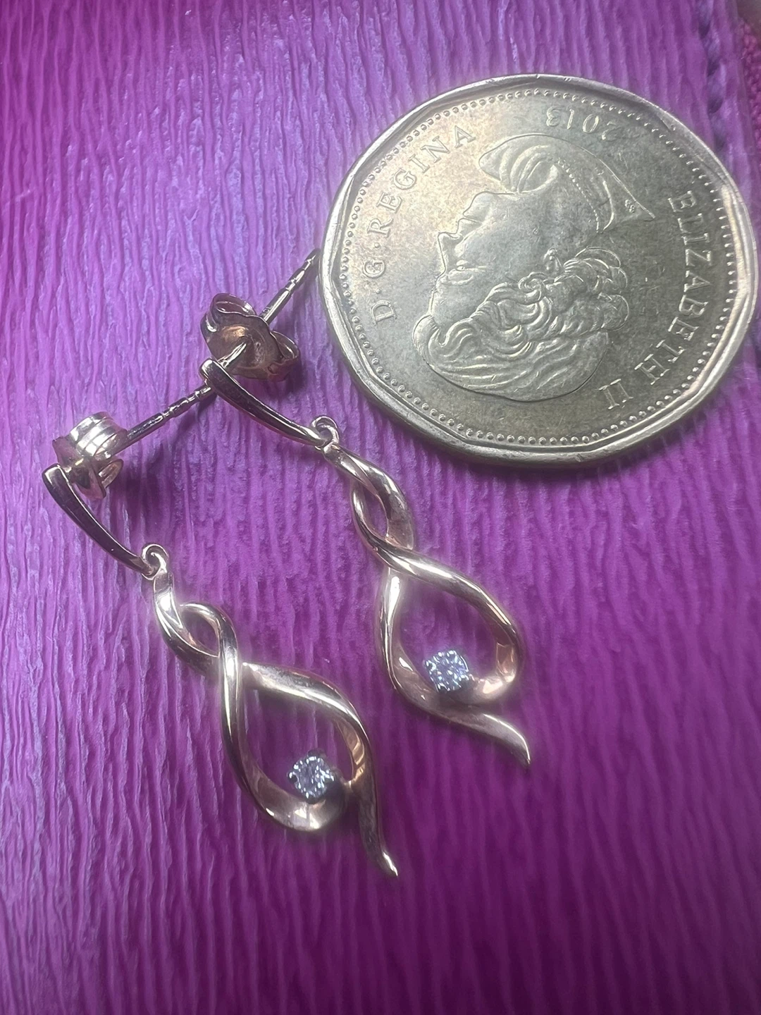 10K Gold Diamond Drop Earrings