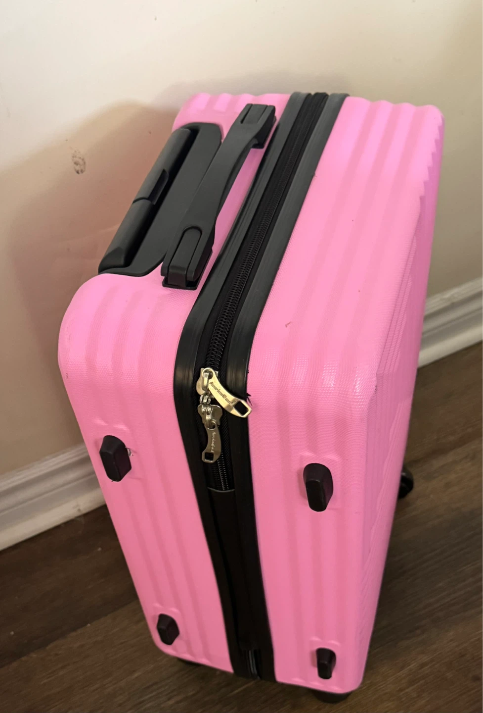 American Traveler Pink Hardside Carry-On Suitcase - photo 3