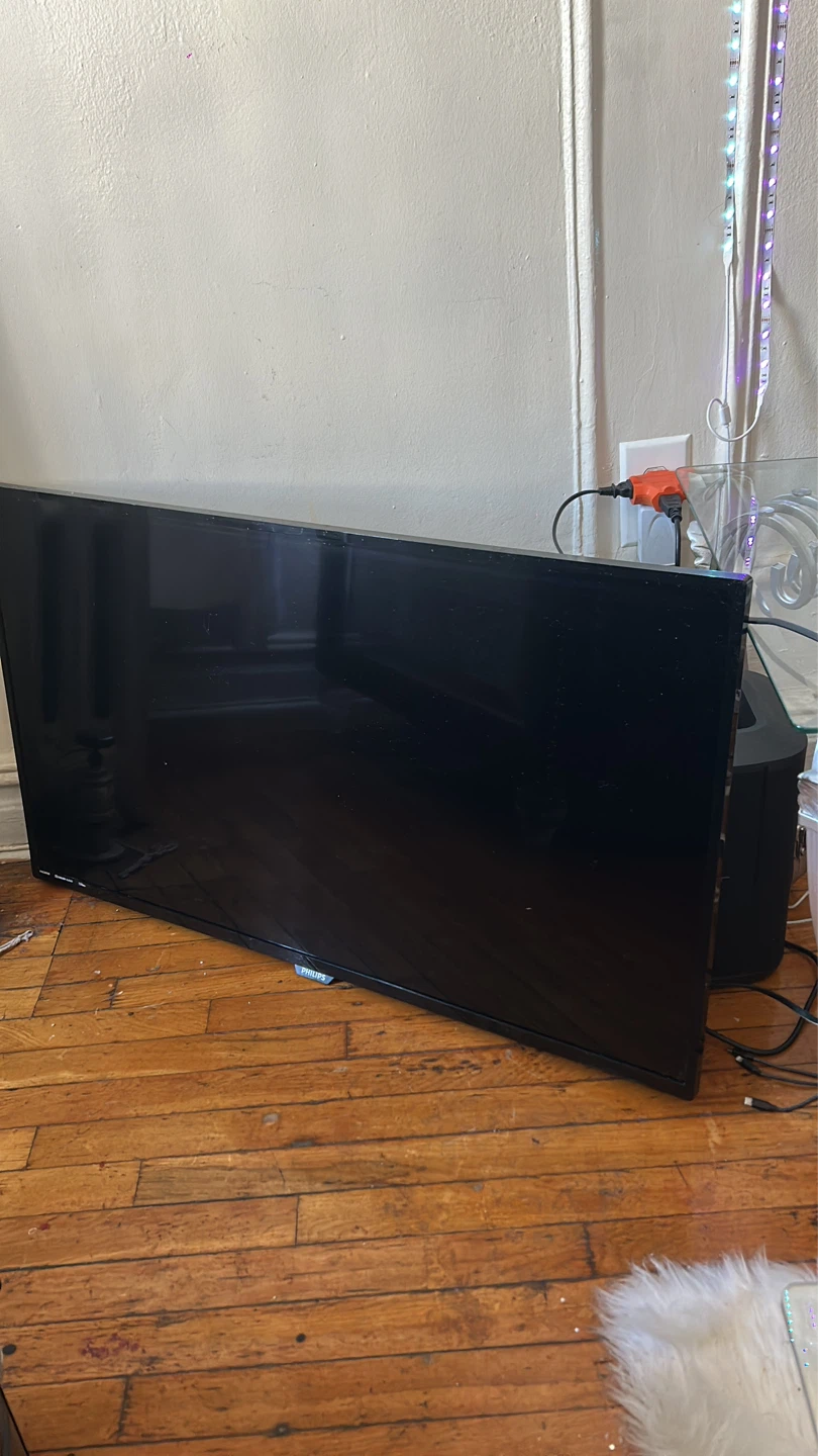 Philips 43" Flat Screen TV