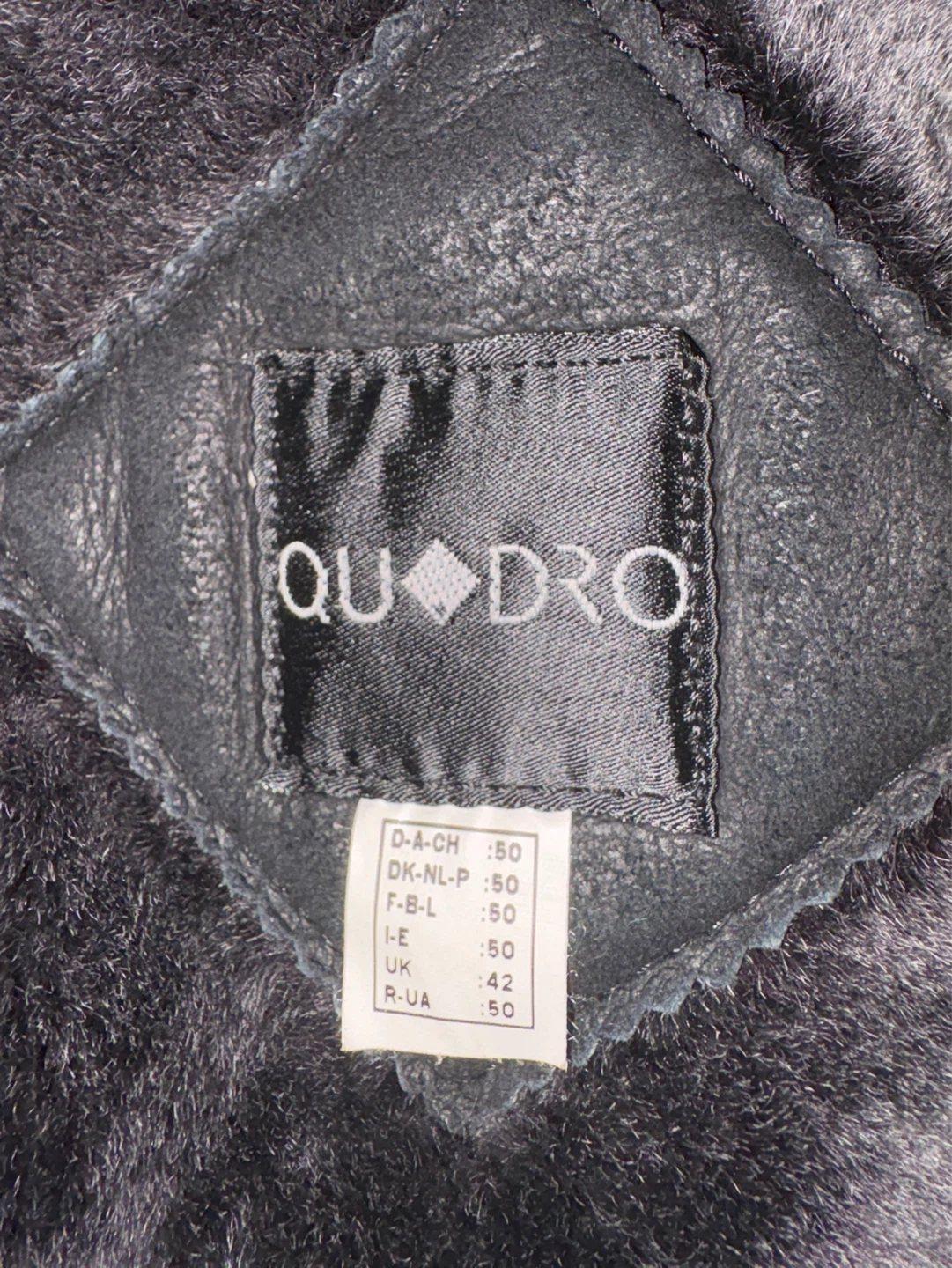 Leather coat with natural fur - photo 3