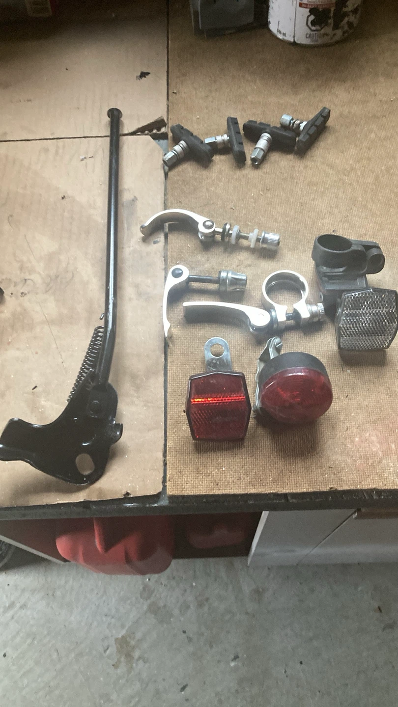 Assorted Bicycle Parts - photo 3