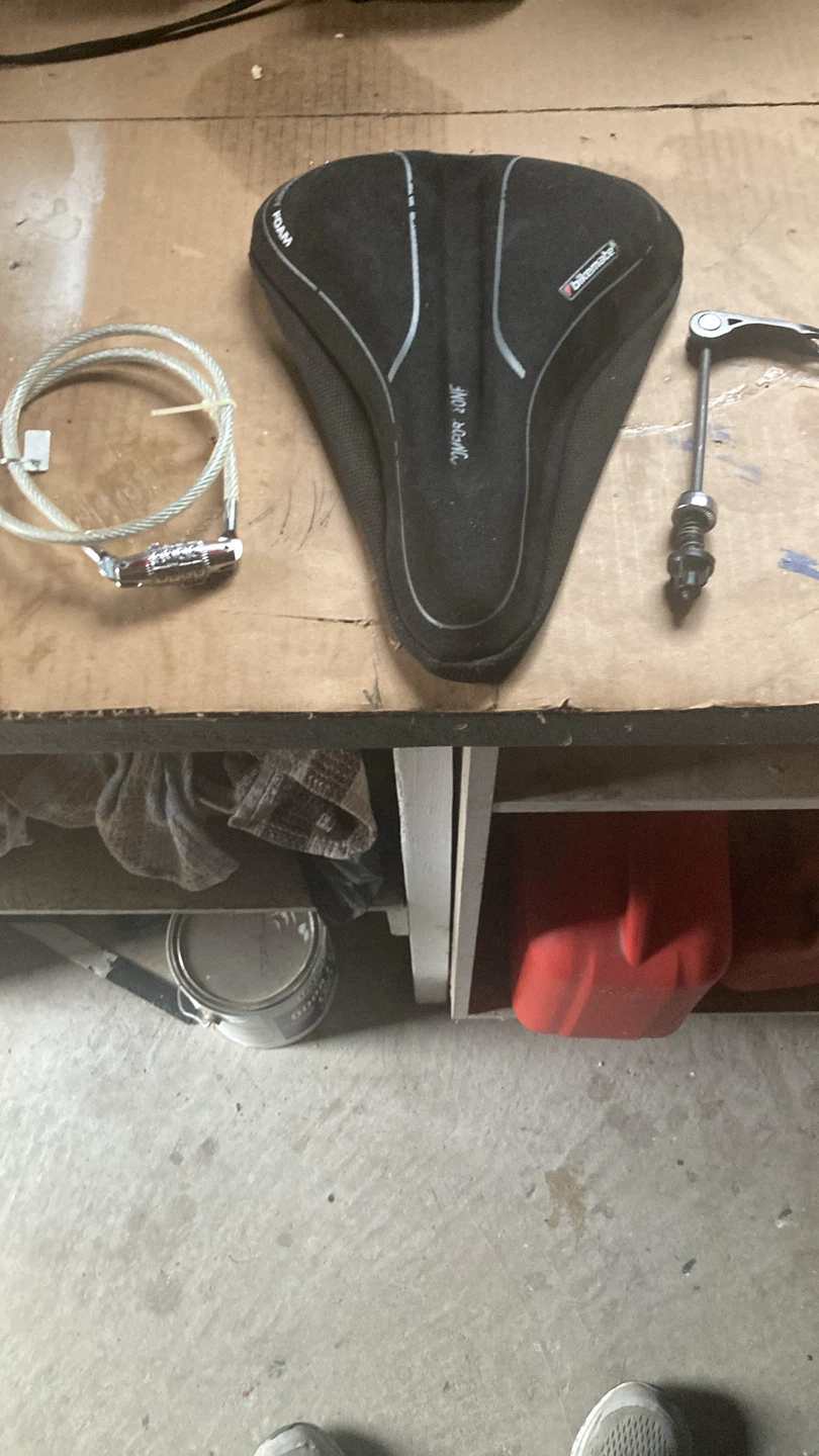 Assorted Bicycle Parts - photo 2