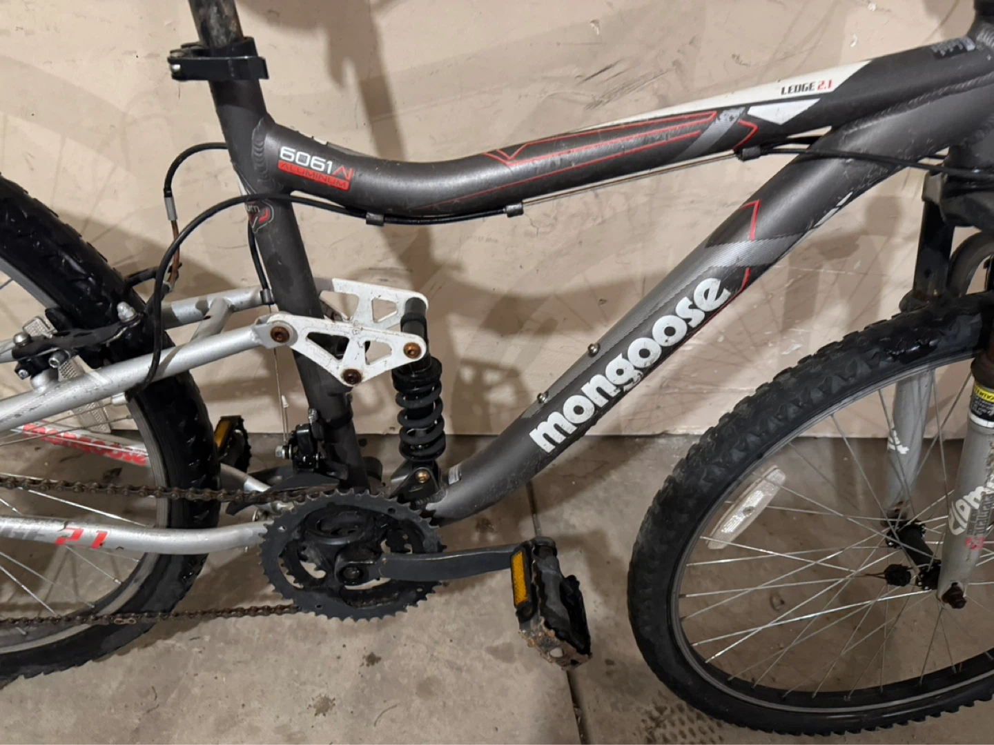 Men’s Mongoose Full Suspension Aluminum Mountain Bike - photo 4